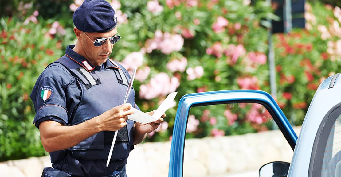 Pagare bollo e assicurazione e rinnovare la patente al tempo del Corona